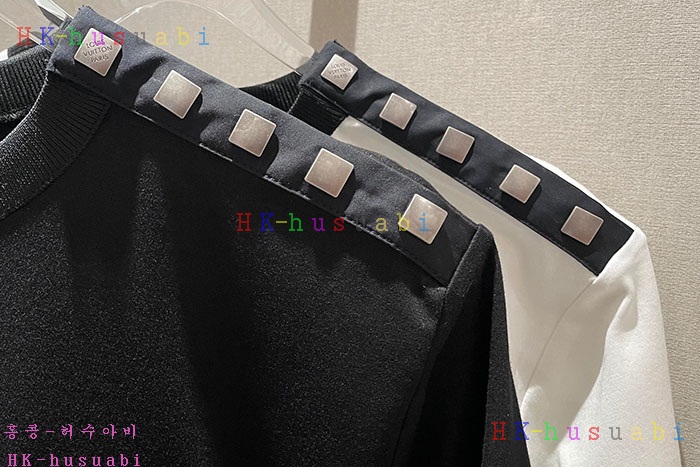 NEW 루이비통 반팔티 신상 LV 7346923