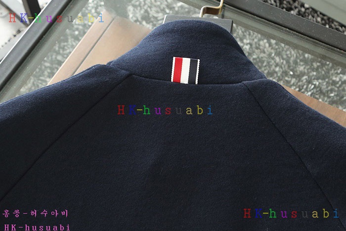 NEW 톰브라운 상의 신상 TB 248871