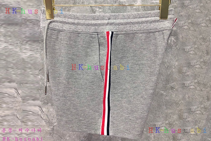 NEW 톰브라운 반바지 신상 TB 248879