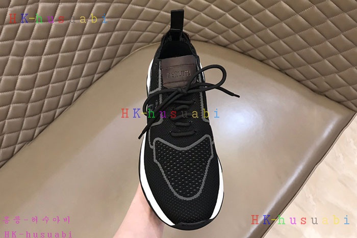 NEW 벨루티 스니커즈 신상 B2042551