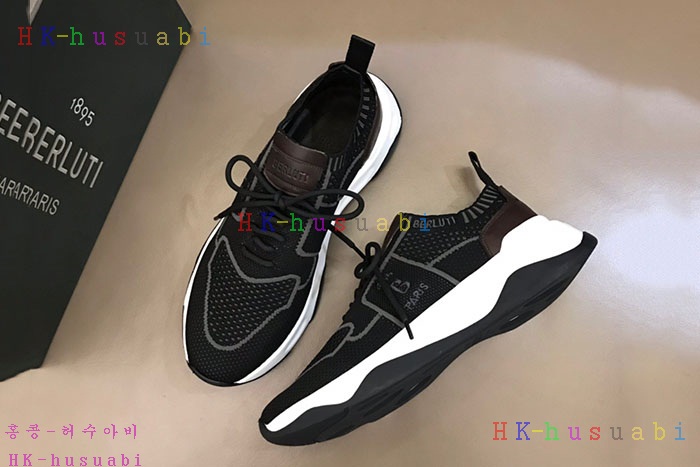 NEW 벨루티 스니커즈 신상 B2042551