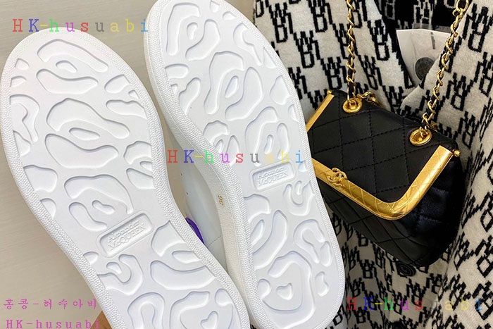 NEW 알렉산더맥퀸 스니커즈 신상 MQ 4258555