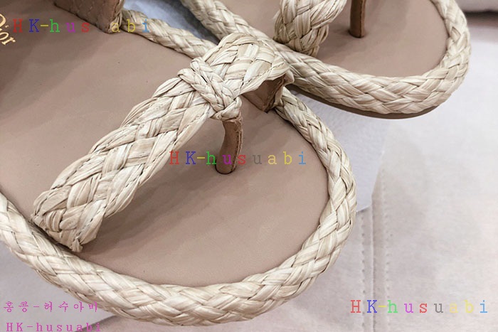 NEW 디올 신발 신상 DR 857221
