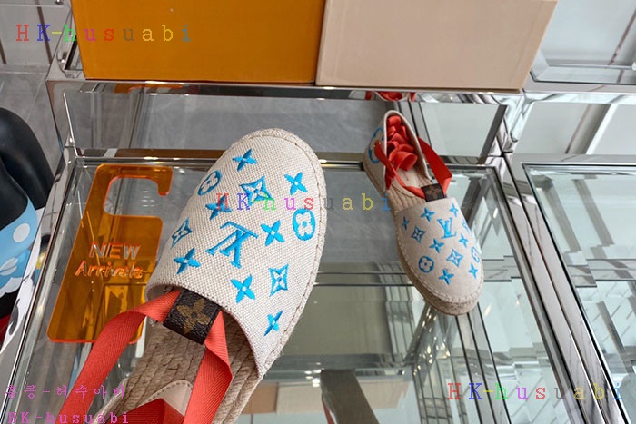 NEW 루이비통 신발 신상 LV 857201