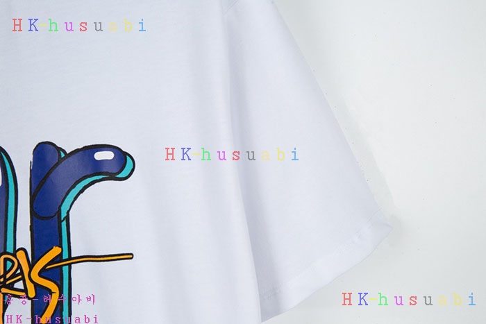 NEW 디올 반팔티 신상 DR 242209