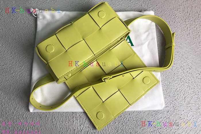 ★미러급★보테가베네타 카세트 벨트백 BV 5542824