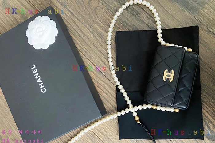 ★미러급★샤넬 CC로고 클래식 램스킨 진주 스트랩 플랩 카드 홀더 미니백 AP2185