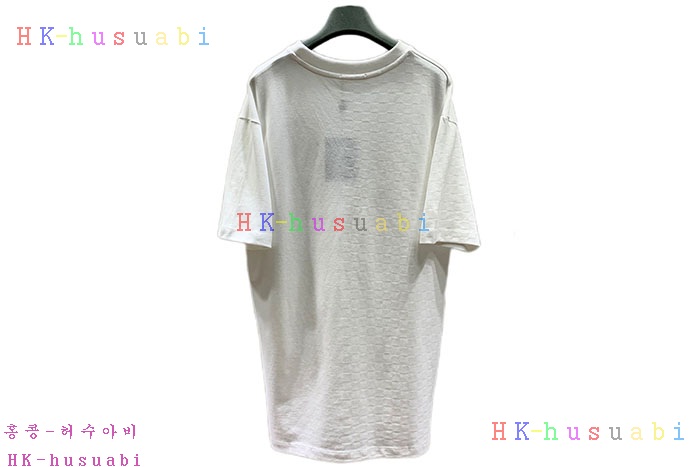 NEW 루이비통 반팔티 신상 LV 557234