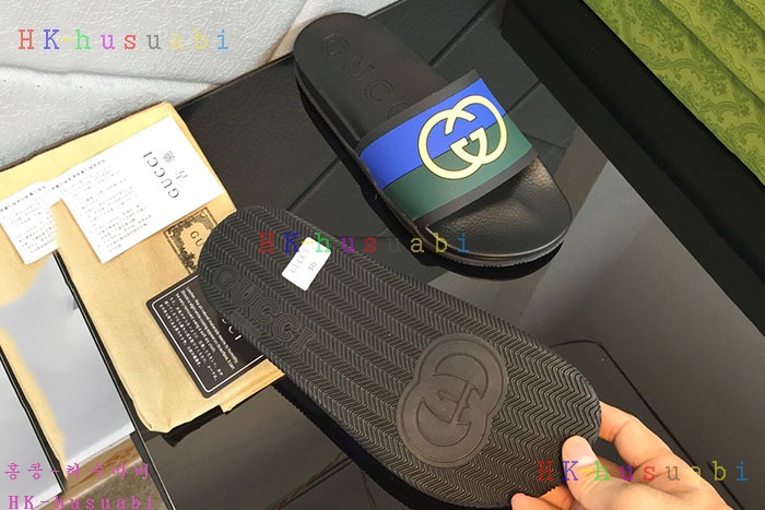 NEW 구찌 슬리퍼 신상 GU 675618