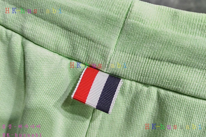 NEW 톰브라운 반바지 신상 TB 579962