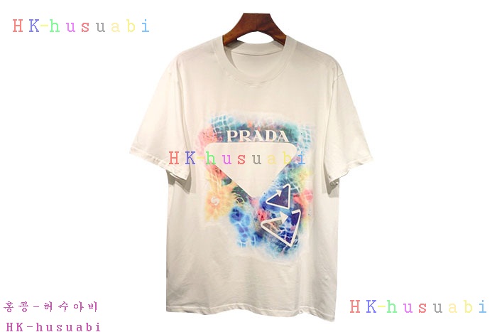 NEW 프라다 반팔티 신상 P 4717241