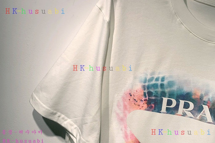 NEW 프라다 반팔티 신상 P 4717241