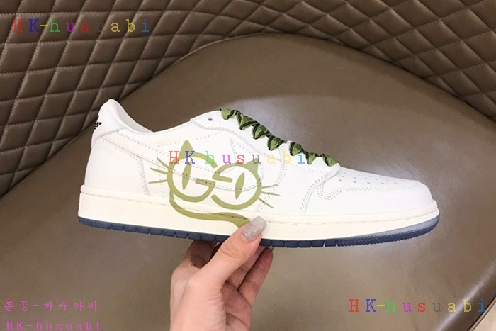NEW 구찌 스니커즈 신상 GU 1428523