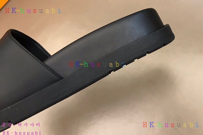NEW 루이비통 슬리퍼 신상 LV 368993