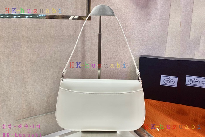 ★미러급★ 프라다 클레오 플랩 숄더백 1BD276