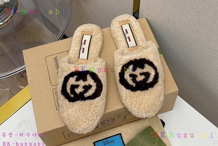 NEW 구찌 슬리퍼 신상 GU 1245521