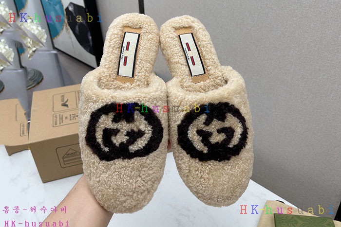 NEW 구찌 슬리퍼 신상 GU 1245521