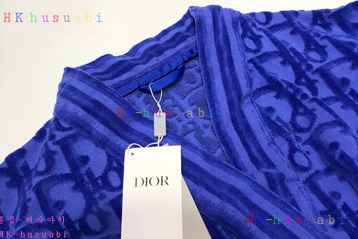 NEW 디올 가운 신상 DR 5288512