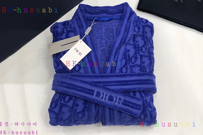 NEW 디올 가운 신상 DR 5288512