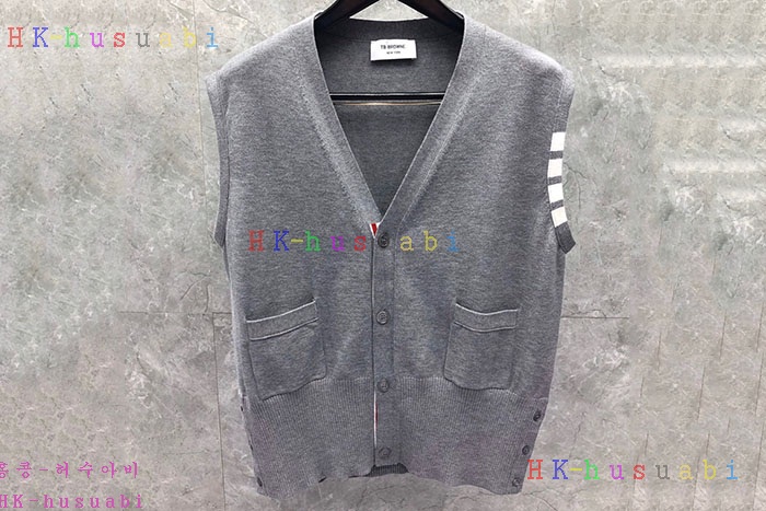NEW 톰브라운 조끼 신상 TB 4225185