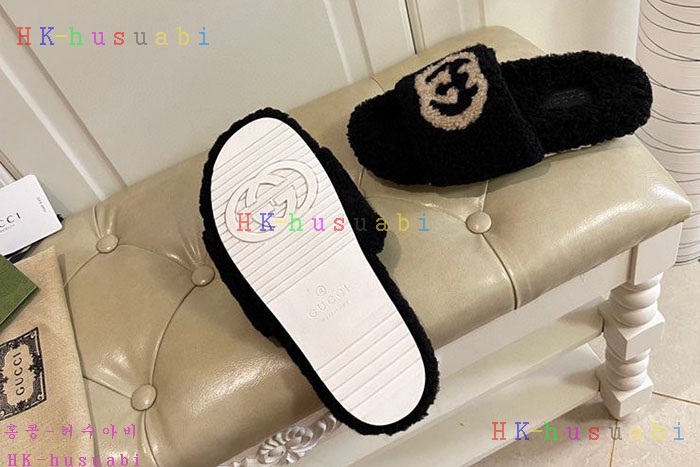 NEW 구찌 슬리퍼 신상 GU 1245702