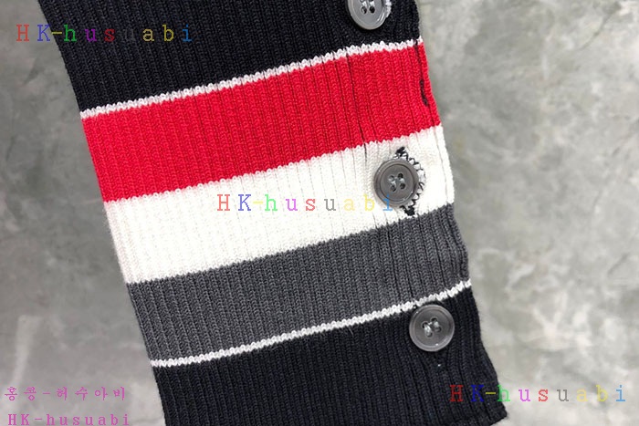 NEW 톰브라운 니트 신상 TB 8572253