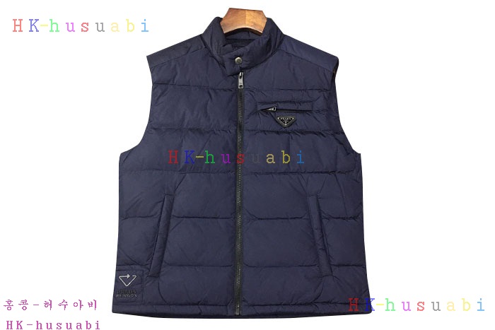 NEW 프라다 패딩조끼 신상 P 4478852
