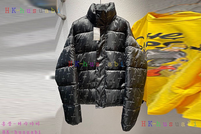 NEW 발렌시아가 패딩 신상 B 427803