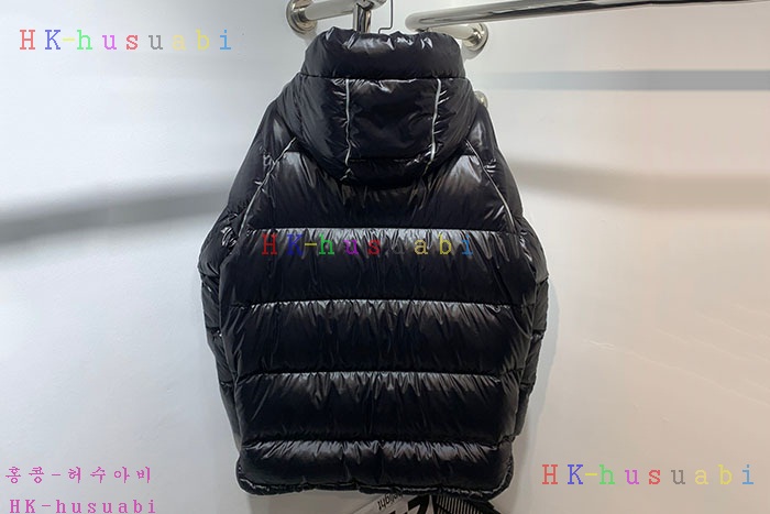 NEW 프라다 패딩 신상 P 992435