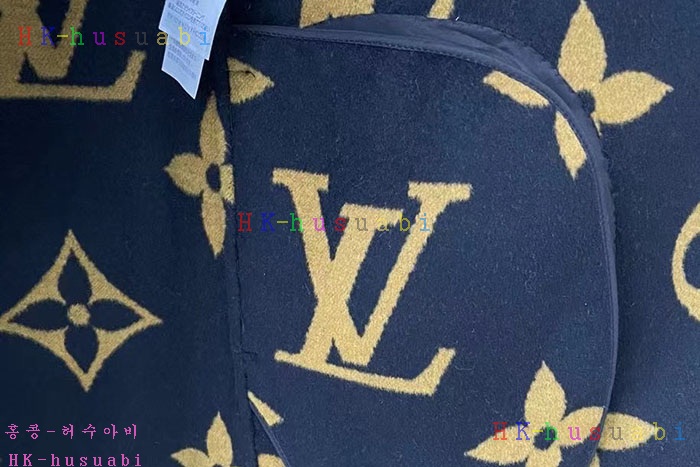 NEW 루이비통 코트 신상 LV 4425143