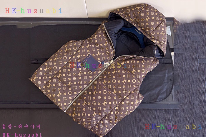 NEW 루이비통 패딩조끼 신상 LV 4425146
