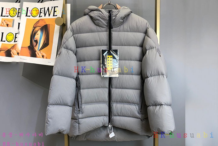 NEW 몽클레어 패딩 신상 M 324554