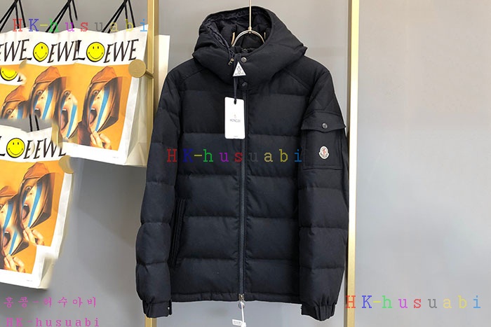 NEW 몽클레어 패딩 신상 M 324557