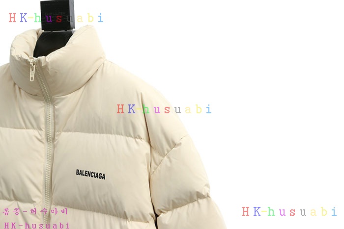 NEW 발렌시아가 패딩 신상 B 662542