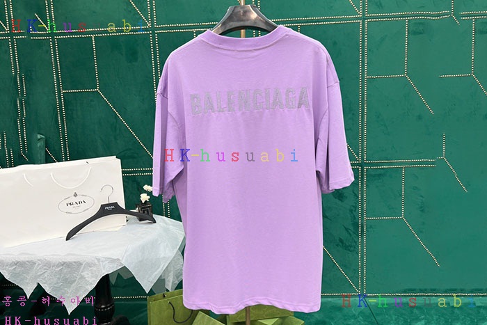NEW 발렌시아가 반팔티 신상 B 6350012