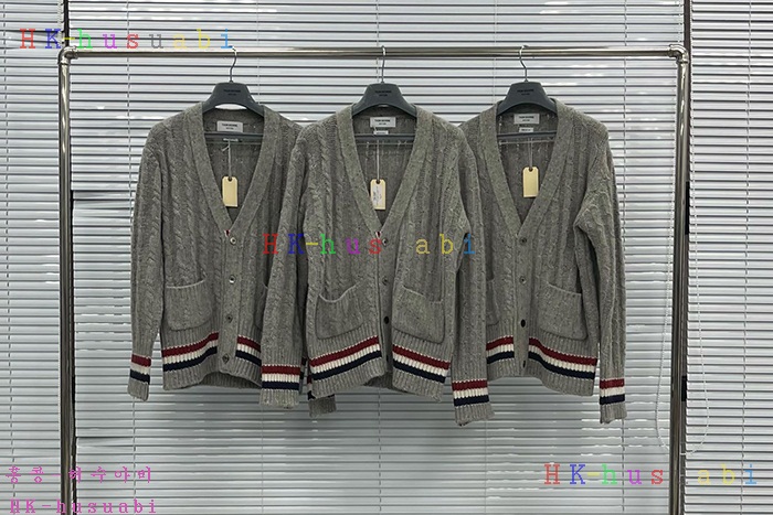NEW 톰브라운 가디건 신상 TB 527709