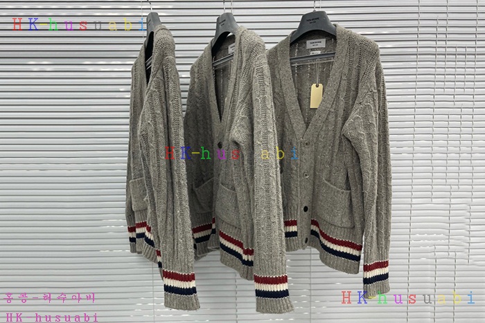 NEW 톰브라운 가디건 신상 TB 527709