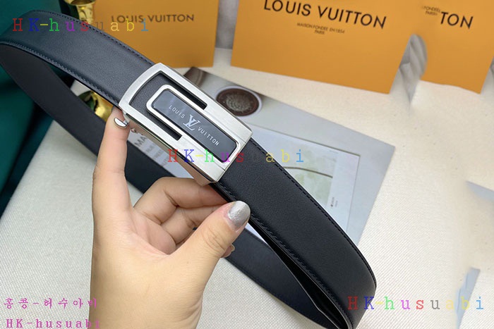 NEW 루이비통 벨트 신상 LV 1425525