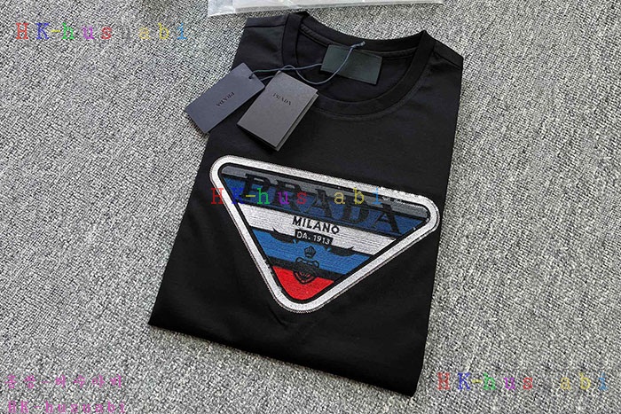 NEW 프라다 반팔티 신상 P 557567