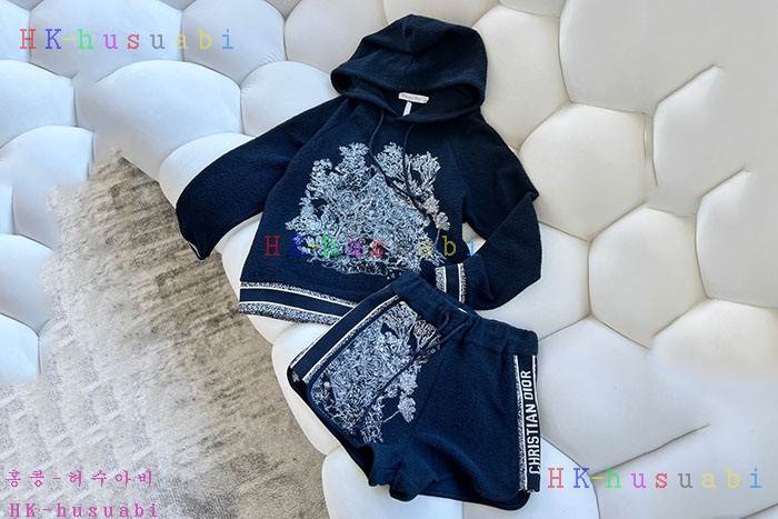 NEW 디올 상하의셋트  신상 DR 992501