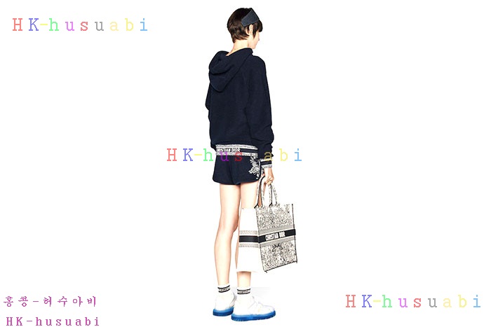 NEW 디올 상하의셋트  신상 DR 992501