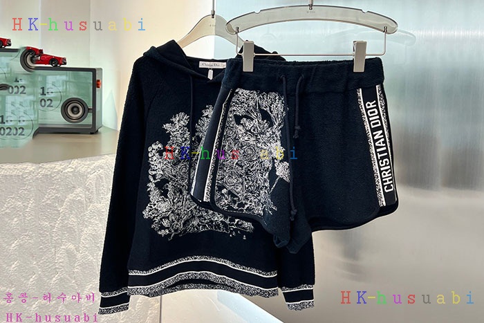 NEW 디올 상하의셋트  신상 DR 992501