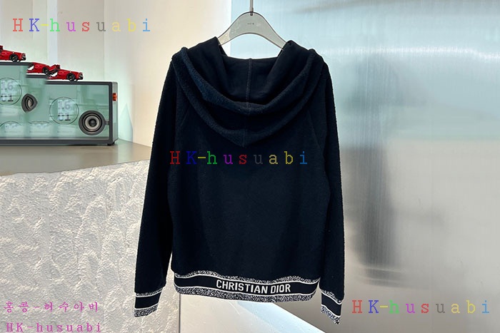 NEW 디올 상하의셋트  신상 DR 992501