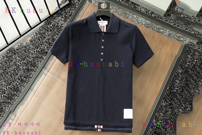 NEW 톰브라운 반팔티 신상 TB 885803
