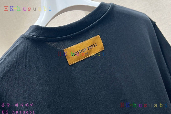 NEW 루이비통 반팔티 신상 LV 1125140