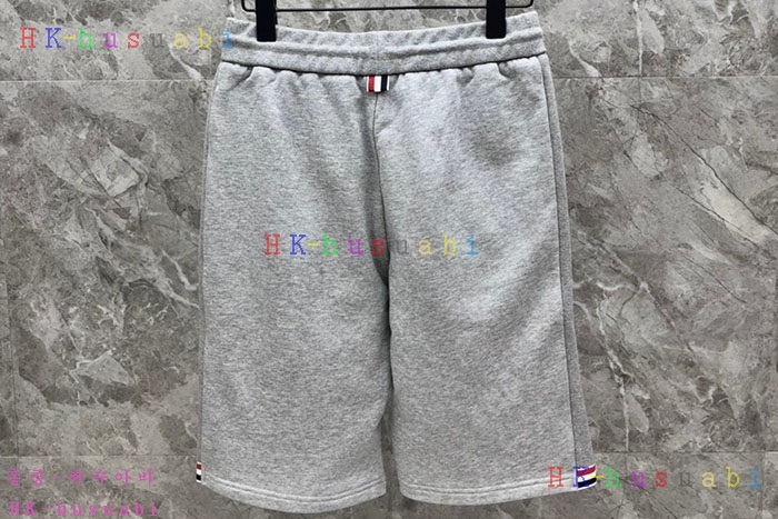 NEW 톰브라운 반바지 신상 TB 1352600