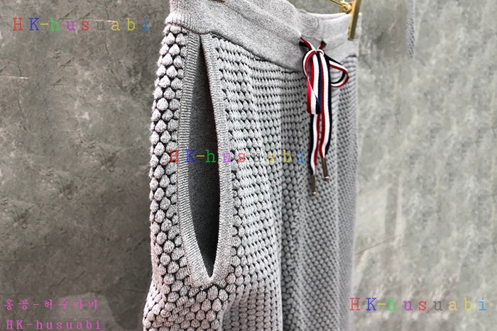 NEW 톰브라운 반바지 신상 TB 1352552