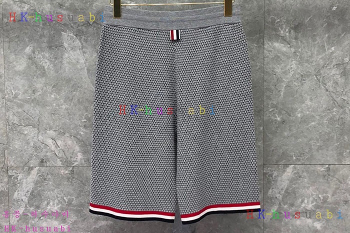 NEW 톰브라운 반바지 신상 TB 1352552