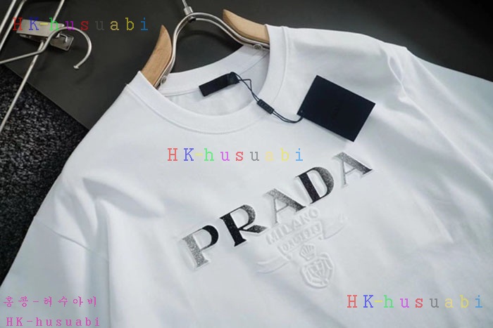 NEW 프라다 반팔티 신상 P 5572214