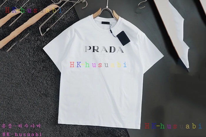 NEW 프라다 반팔티 신상 P 5572214